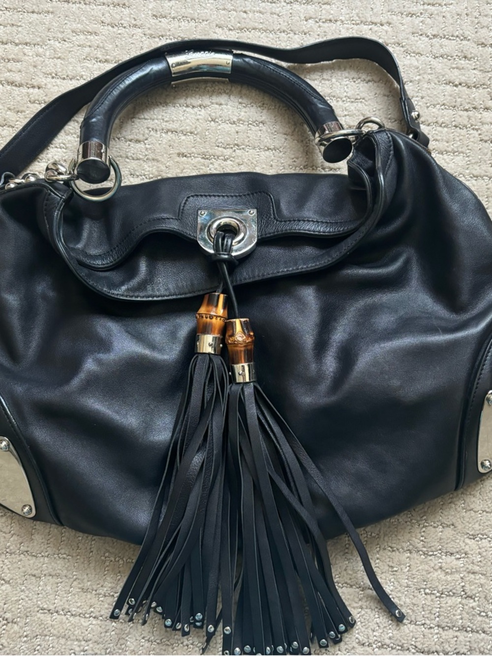 Authentic GUCCI “Indy” black leather Hobo bag